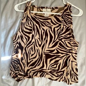 cropped zebra printed tank top